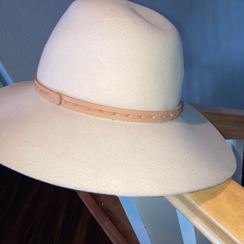 rag & bone Cream Wide-Brim Fedora with Tan Trim hat size m - Picture 3 of 4